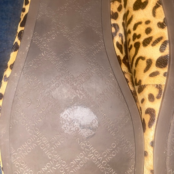 Vionic Minna Loafer - Picture 7 of 8